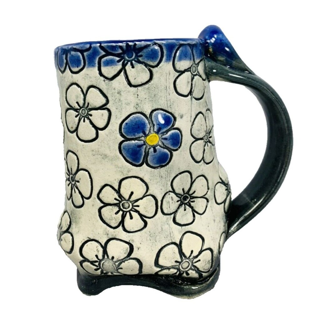 Ben Behunin Forget-Me-Not Coffee Mug Studio Pottery Blue White with surprise USA